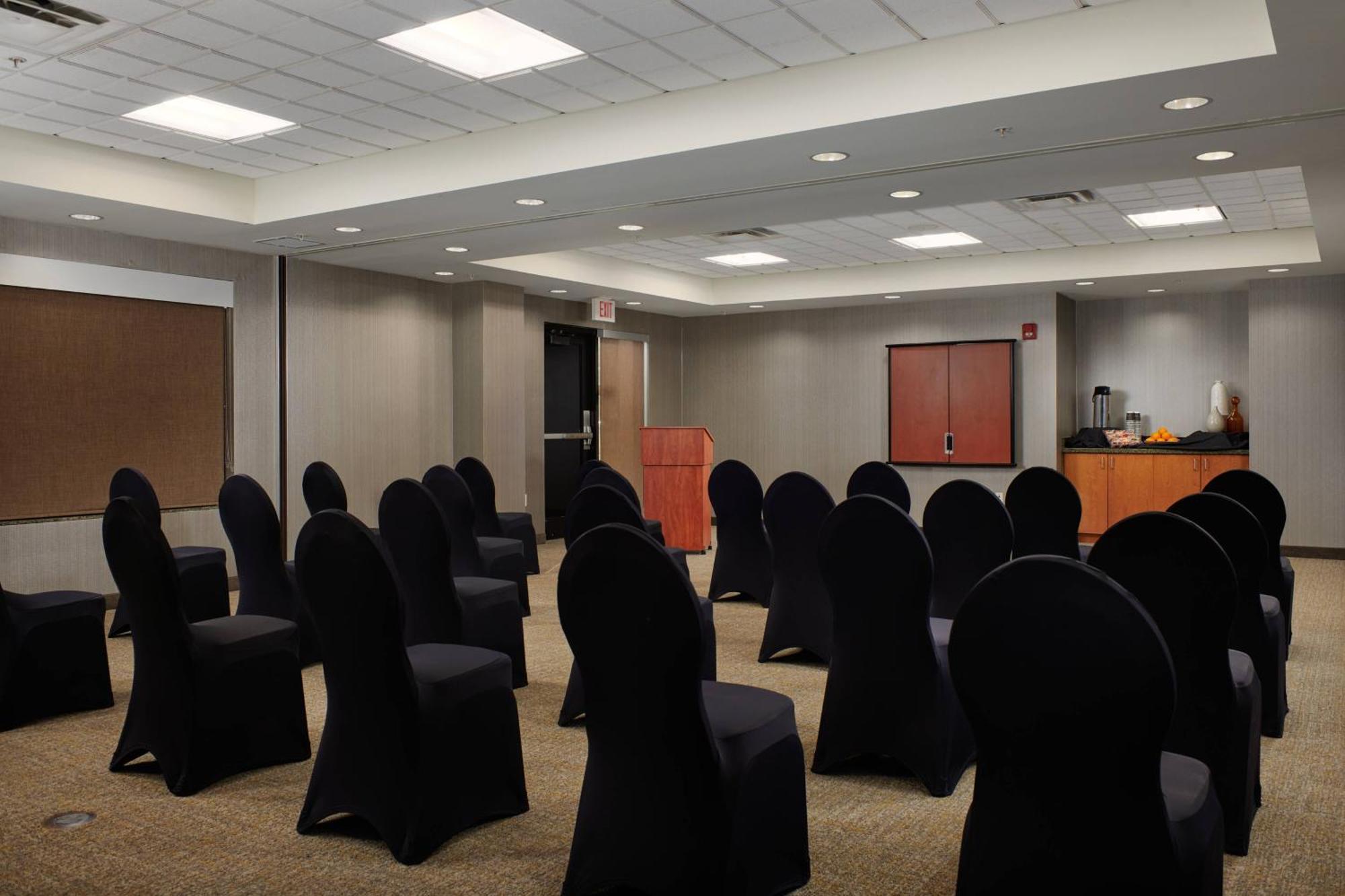 Springhill Suites By Marriott Baton Rouge North / Airport Eksteriør bilde